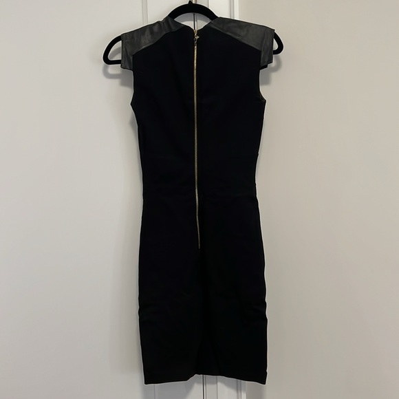 Ted Baker dress with leather shoulders - Picture 3 of 3